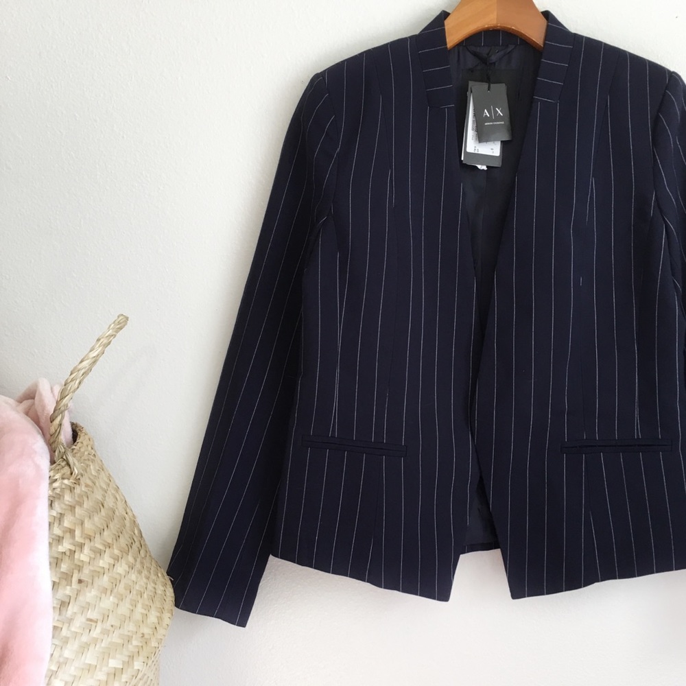 A|X Armani Exchange | Cropped Angle Front Blazer